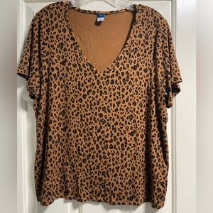 Old Navy leopard top
